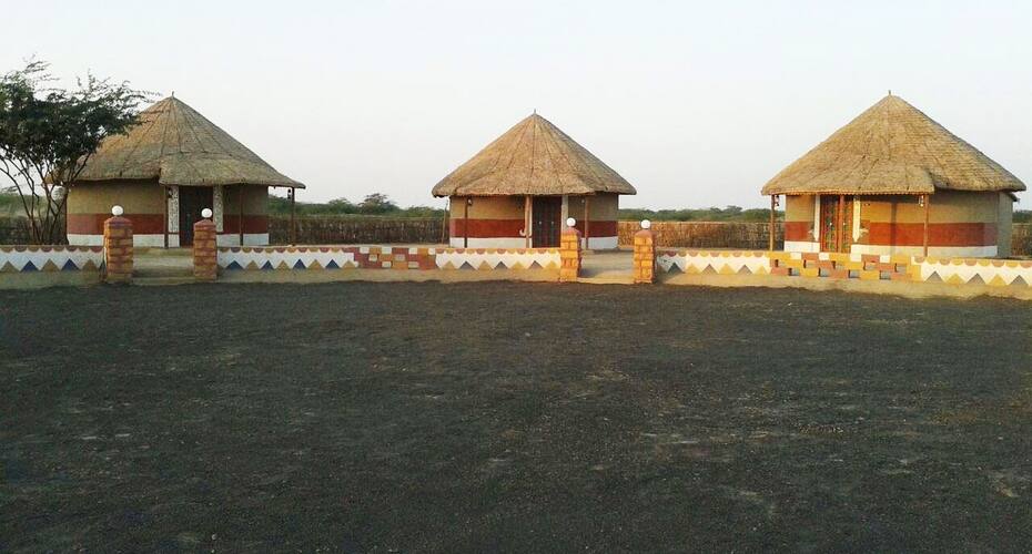 Gulabi Pathan Homestay, Bhuj 3